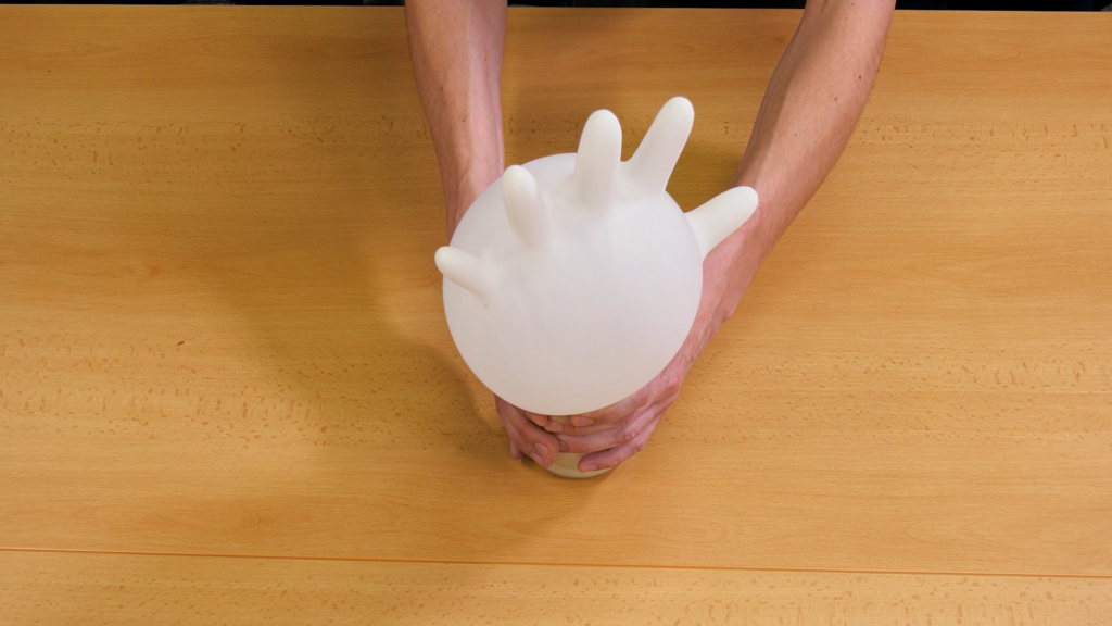 Pokusohraní: Obrova ruka